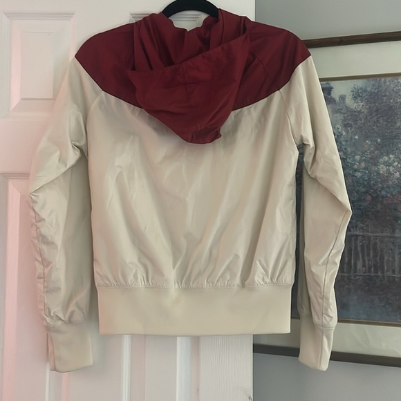 Red and white Nike zip up hooded jacket - Picture 3 of 4